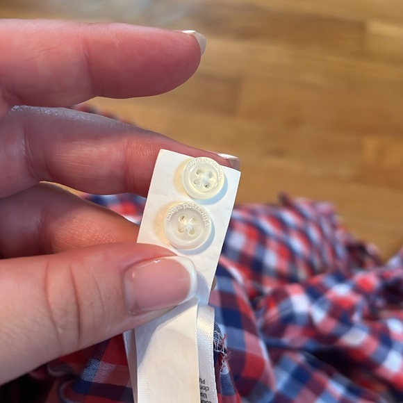 Vineyard Vines Womens sz 00 Gingham Red Blue Cotton Button Down Blouse Shirt‎ - Picture 6 of 7